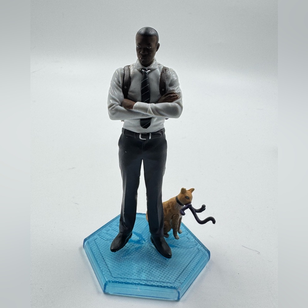 Disney Captain Marvel Nick Fury with Goose PVC Figure